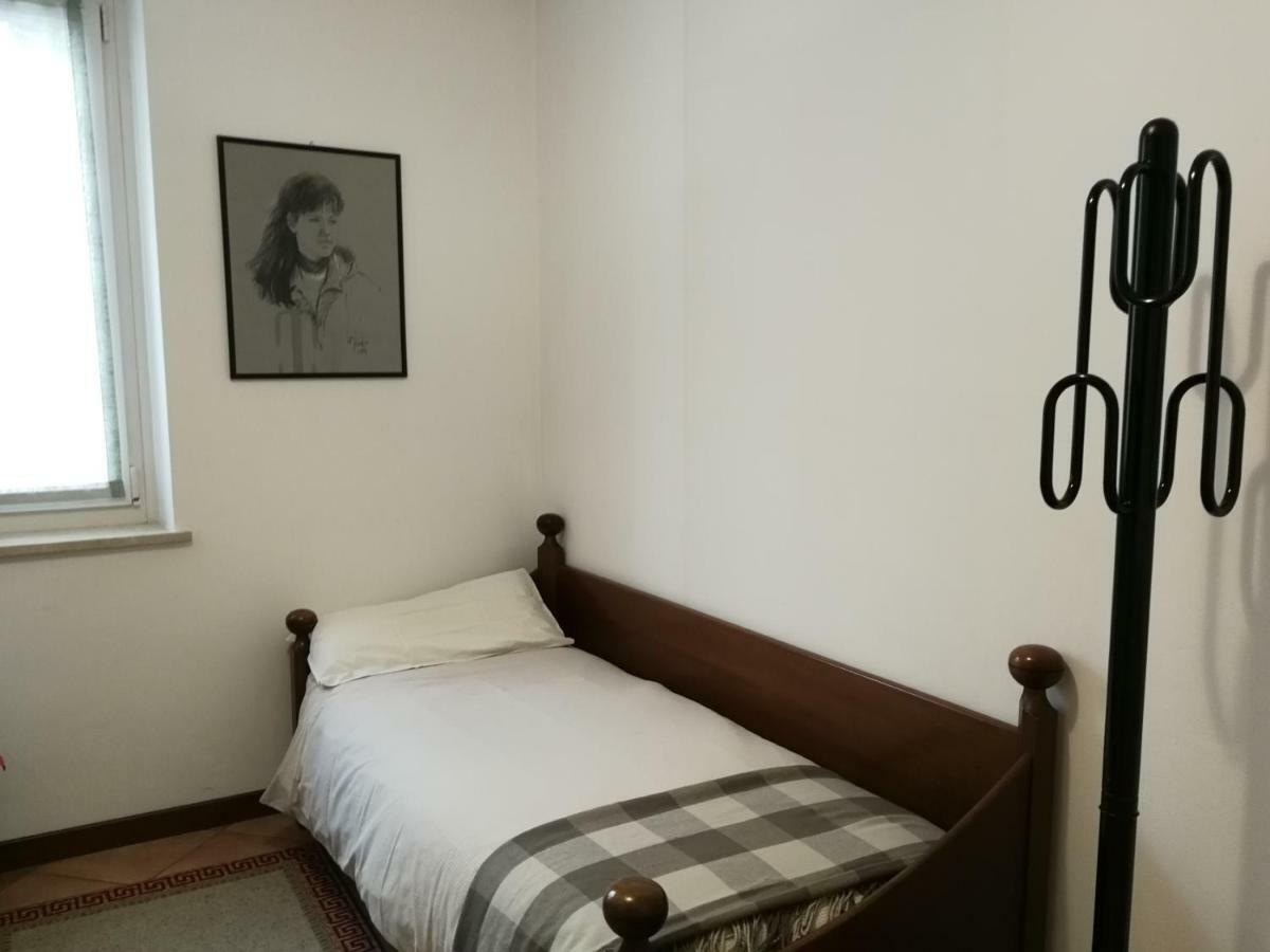 Casa Vacanze Stefy ペスカンティーナ エクステリア 写真